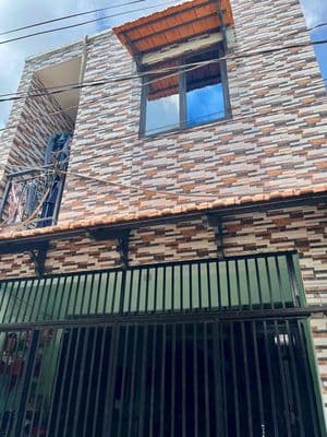 Nhà đẹp 4*10m 2pn hẻm 4m ô tô 3/ ngắn võ văn vân ấp 4 gần ngã 5 v.lộc