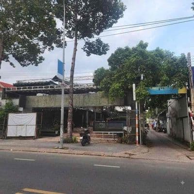 Cho thuê mặt bằng lô góc ngang 16 đường Lê Hồng Phong Bình Dương