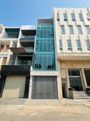 NHÀ MỚI XÂY - 489C Huỳnh Văn Bánh P.13, Q.Phú Nhuận - DTSD 430m2