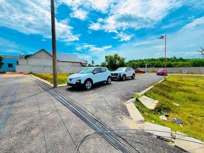 Chủ căt lỗ 200 triệu bán nhanh lô góc đường nhựa 5m hòa khương đn