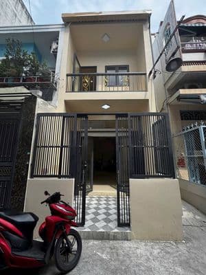 Nhà hẻm xe hơi 1/ Võ Văn Kiệt, P7, Q6