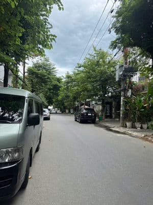 Cần bán nhà mặt tiền đường Nguyễn Xí, Phường Hoà Minh