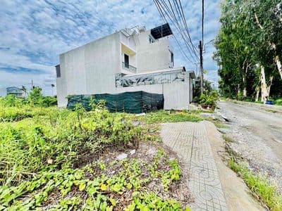 Đất Mặt Sông Thạnh Xuân 52 ( Ngay Trường C2 Tô Ngọc Vân ) - Quận 12