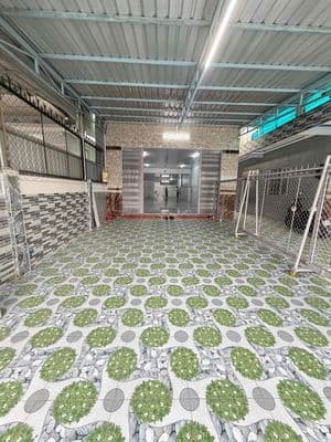 Nhà trệt trống suốt mới rộng 6x30m phù hợp kho bán hàng, vận chuyển