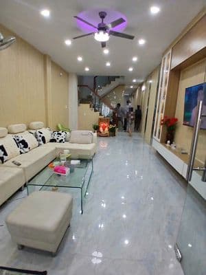 THANG MÁY FULL NT Nhà Đẹp khu Bình Phú 4x17m 4 Tầng 5PN GẦN CÔNG VIÊN