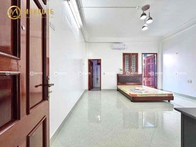 Căn Hộ Studio - 30m2 - Ban Công - Full Nội Thất - Khu Tân Bình