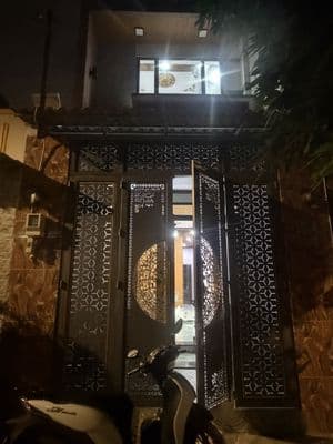 chính chủ nhà mới xây dựng cho thuê lâu dài hẽm ô tô