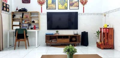 Nhà Phú Lợi, gần vòng xoay Hiệp Thành 3, giá 8 triệu/tháng có máy lạnh