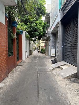 Nhà cho thuê MT Lê Đại Hành,P.13, Q11, 105m2, 2 lầu, 40 triệu/tháng TL