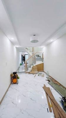 Nhà đẹp ở ngay 2 tầng 33m2, ngang 3m nở hậu, Võ Văn Tần, chợ Bàn Cờ