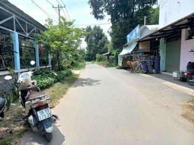 Bán gấp đất SHR ( 209m2 Giá 780Tr ) đường Suối Sâu ngay cổng chào