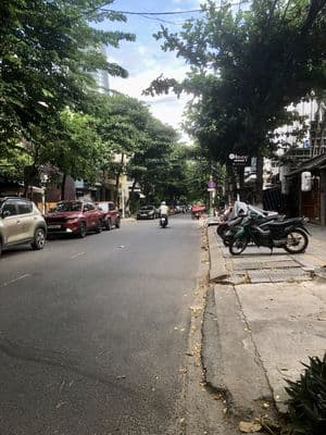 Nhà mặt tiền đường lê vĩnh huy trung tâm hòa cường đà nẵng giá 6,1 tỷ