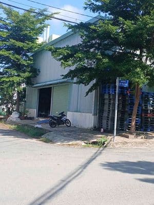 Xưởng 10x22m xưởng cáo ráo đuoefng bao rộng rãi