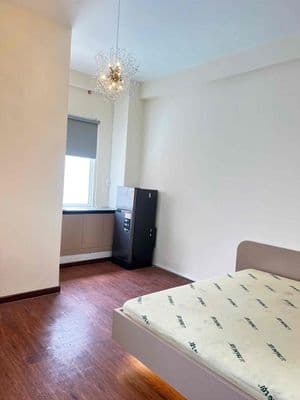 Cho thuê căn hộ Studio Cửa sổ Q4 gần ĐH Luật, ĐH Nguyễn Tất Thành