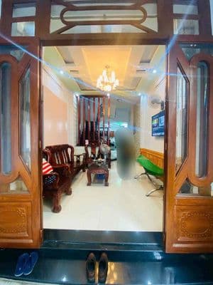 Nhà full nội thất 4*20m 2lầu st hxh phạm văn chiêu