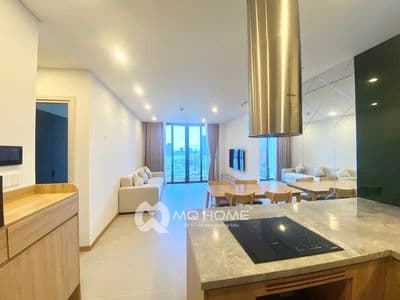 Cần bán căn hộ 2PN tầng cao, view đẹp, giá tốt !