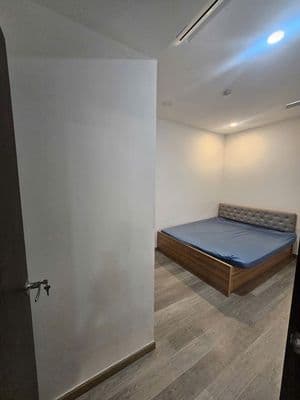 Cho thuê nhà góc 2 mặt hẻm ô tô – lê văn sỹ, phú nhuận 35 tr