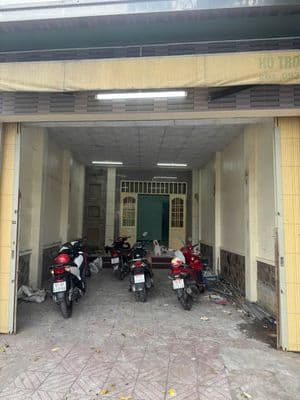 Bán nhà 1 lầu 1 trệt, 5PN, Thủ Khoa Huân, Bình Dương