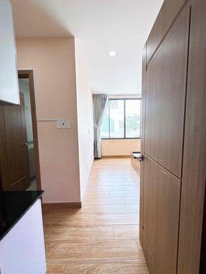 Studio tone trầm cửa sổ trời siêu thoáng gần emart