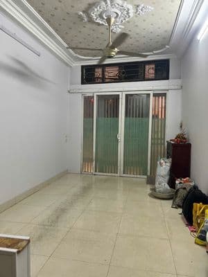 Cho thuê nhà Nguyễn Chính - Gần Bách Kinh Xây - 3 ngủ đủ công năng