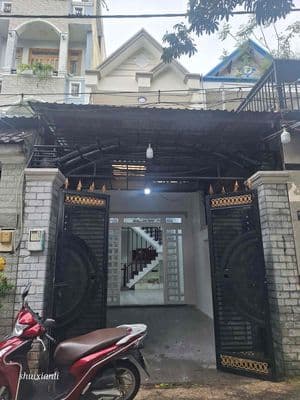 Nhà liên khu 5-6 ( 4x16M ) 2 phòng - 2wc