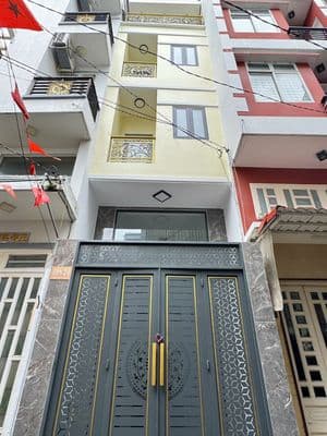 HXH Quận 10 - Chỉ 8T650 - DTCN: 40m2 - 5 Tầng - nhà mới dọn vô ở ngây