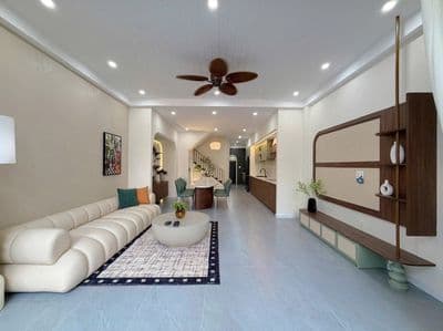 Bán nhà 3 tầng full nội thất đường huỳnh ngọc đủ,hòa xuân