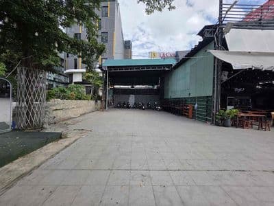 Mbkd diện tích lớn kd đa nghề đường nguyễn văn linh đối diện ecogreen