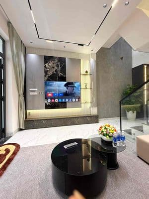 Nhà 3 tầng đẹp mới gần biển Nguyễn Tất Thành - Đà Nẵng