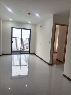 Cho thuê căn 2 phòng ngủ mới giao, ngay ngã 4 hòa lân