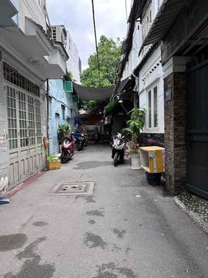 ĐÚC BTCT 1 LẦU - 51m2 vuông vức - HẺM XE HƠI - Nguyễn Văn Khối