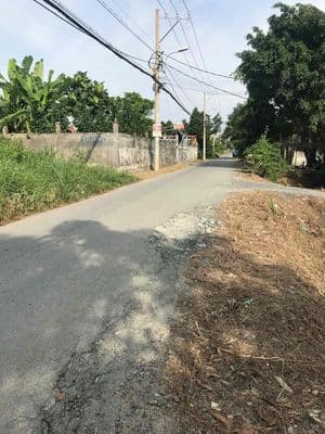 bán đất mặt tiền đường Bà Cả