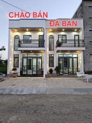Nhà mới trệt lầu
