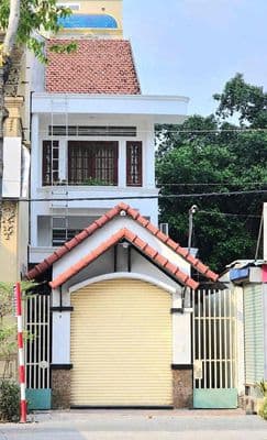 Mặt bằng kinh doanh gần siêu thị, chợ, trường đại Bình Dương