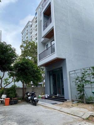 Nhà mới xây gần chung cư đạt gia đường cây keo. 1trệt 2lầu+st 4pn 4wc