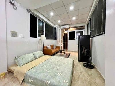 Cho thuê căn hộ Studio Ban công Q4 gần ĐH Luật, ĐH Nguyễn Tất Thành