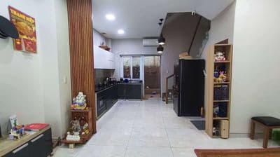 Bán nhà Mega Village Khang Điền Q9, DT 75m2, 3 tầng, nội thất ok