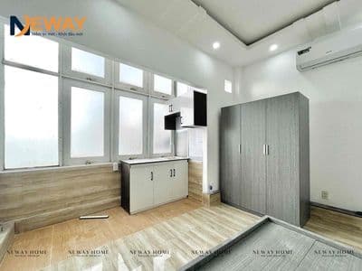 Căn hộ dịch vụ mới - cửa sổ trời gần học viện hàng không, vhu