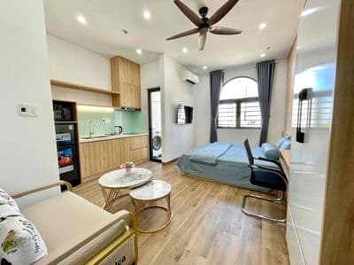 Căn hộ studio có ban công – cách biển sơn trà 5 phút đi bộ