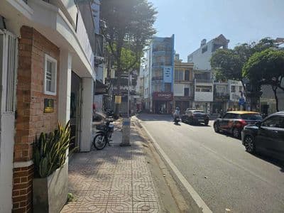 Cho thuê mặt bàng đường Đào Duy Anh