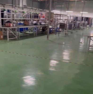 Cho thuê kho Hoàng Quốc Việt 1.400m² sàn Epoxy – container 24/7