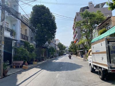 Nhà Thuê 8x20m.Cấp 4MTNB Họ Lê.Gía:22tr
