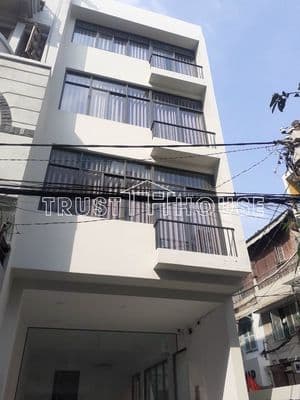 Nhà cho thuê đào duy anh phú nhuận * 6x25m * 1 trệt 3 lầu