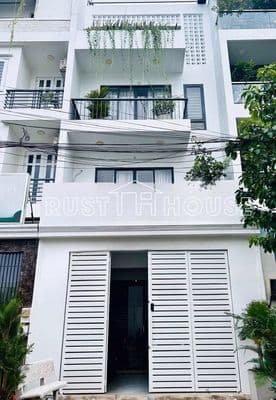 Nhà cho thuê đường hồng hà phú nhuận * 4.5x20m * trệt 3 lầu