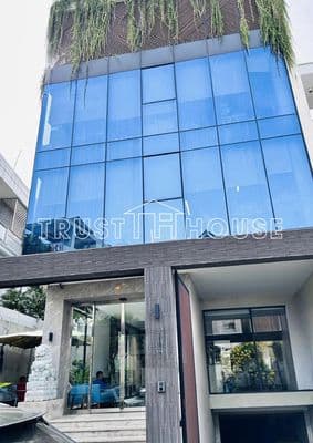 Nhà cho thuê nguyễn văn trỗi phú nhuận * 8x20m * hầm trệt 3 lầu