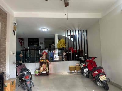cho thuê nhà MT đường Nguyễn Tất Thành, Hải Châu, Đà Nẵng 3tầng 6pn