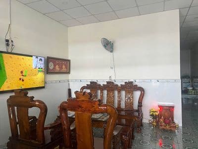 Bán nhà 90m2 gần chợ Tây Sơn, Thái Hòa