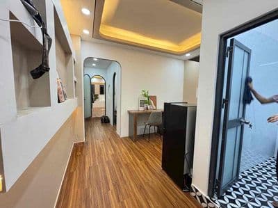 Căn Hộ 2PN To Mới Quận 5 gần chợ Lớn , Gần Q1 , Q4