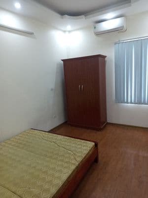 Cho thuê nhà nguyên căn ở ngõ 896, phố Nguyễn Khoái, HN