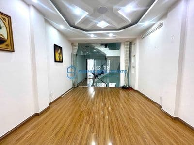 Nhà cho thuê Bùi Tá Hán, 4PN, sân thượng, giá 32 triệu/tháng